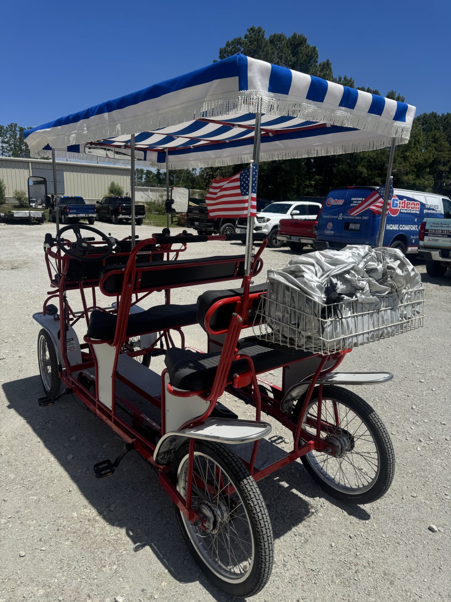 
								Not Specified Surrey Bike 4 Seater full									