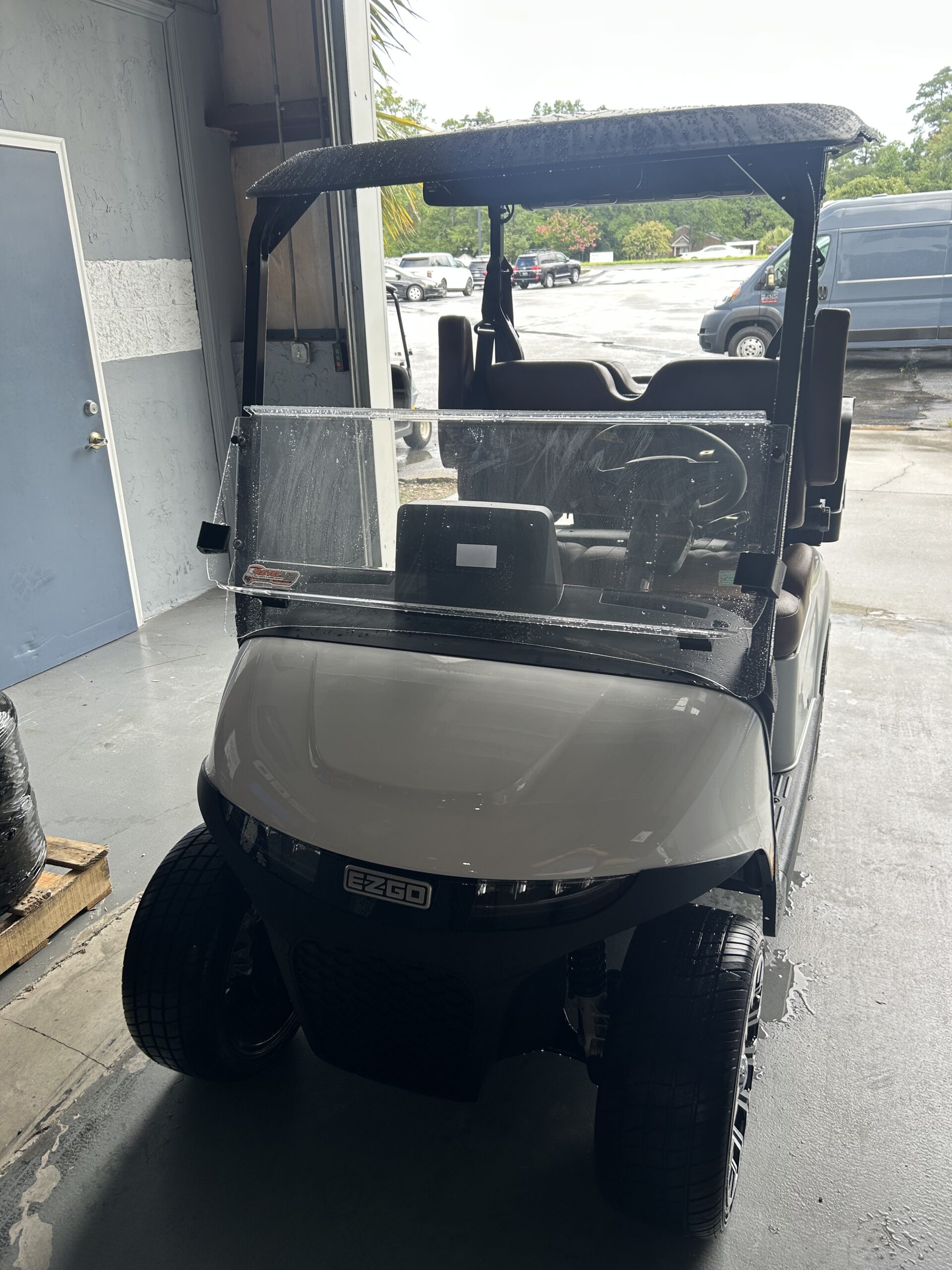 2026 E-Z-GO RXV 4 Touring STL Elite Lithium