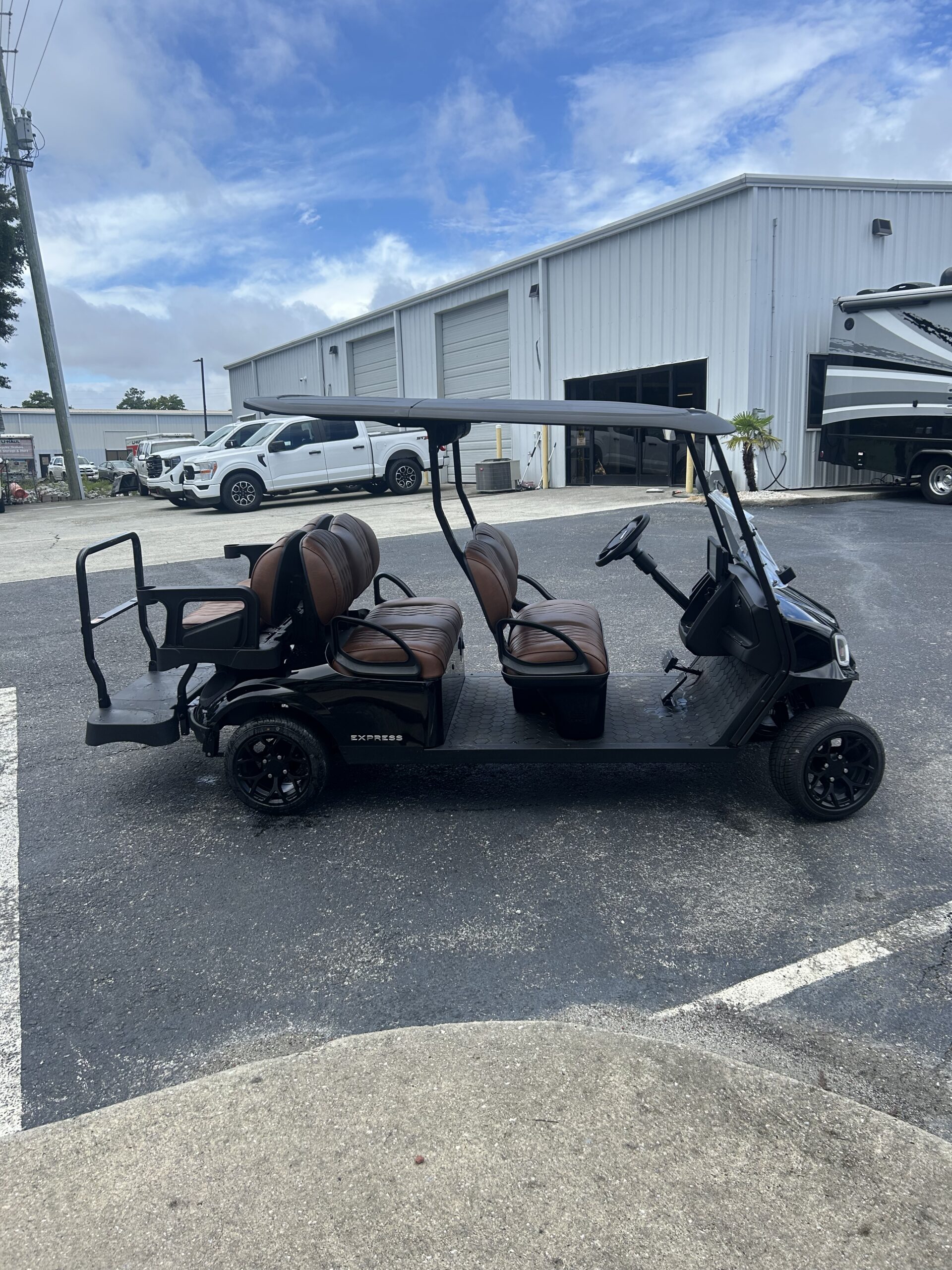 
								E-Z-GO full									