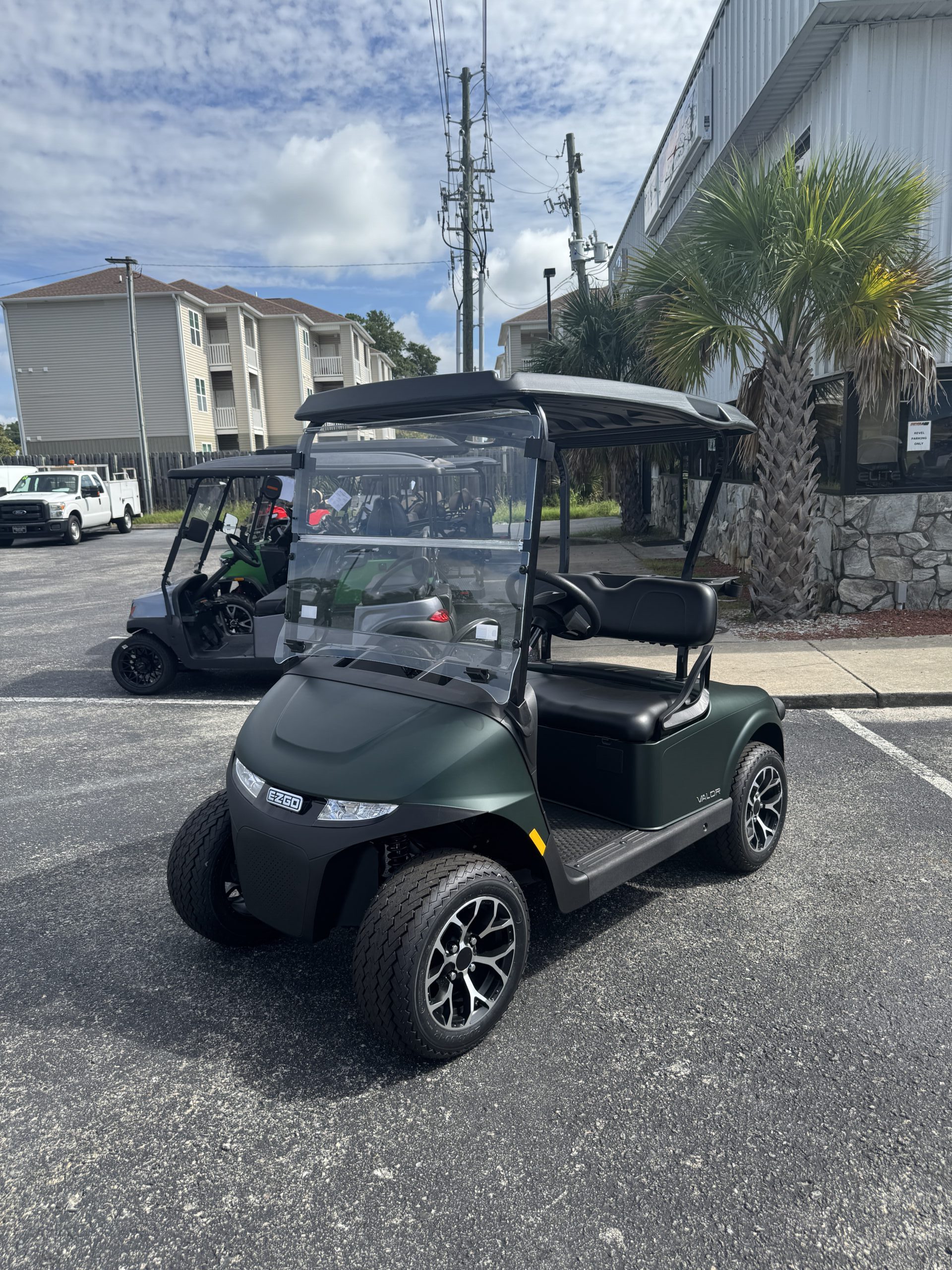 2026 E-Z-GO Valor Gas
