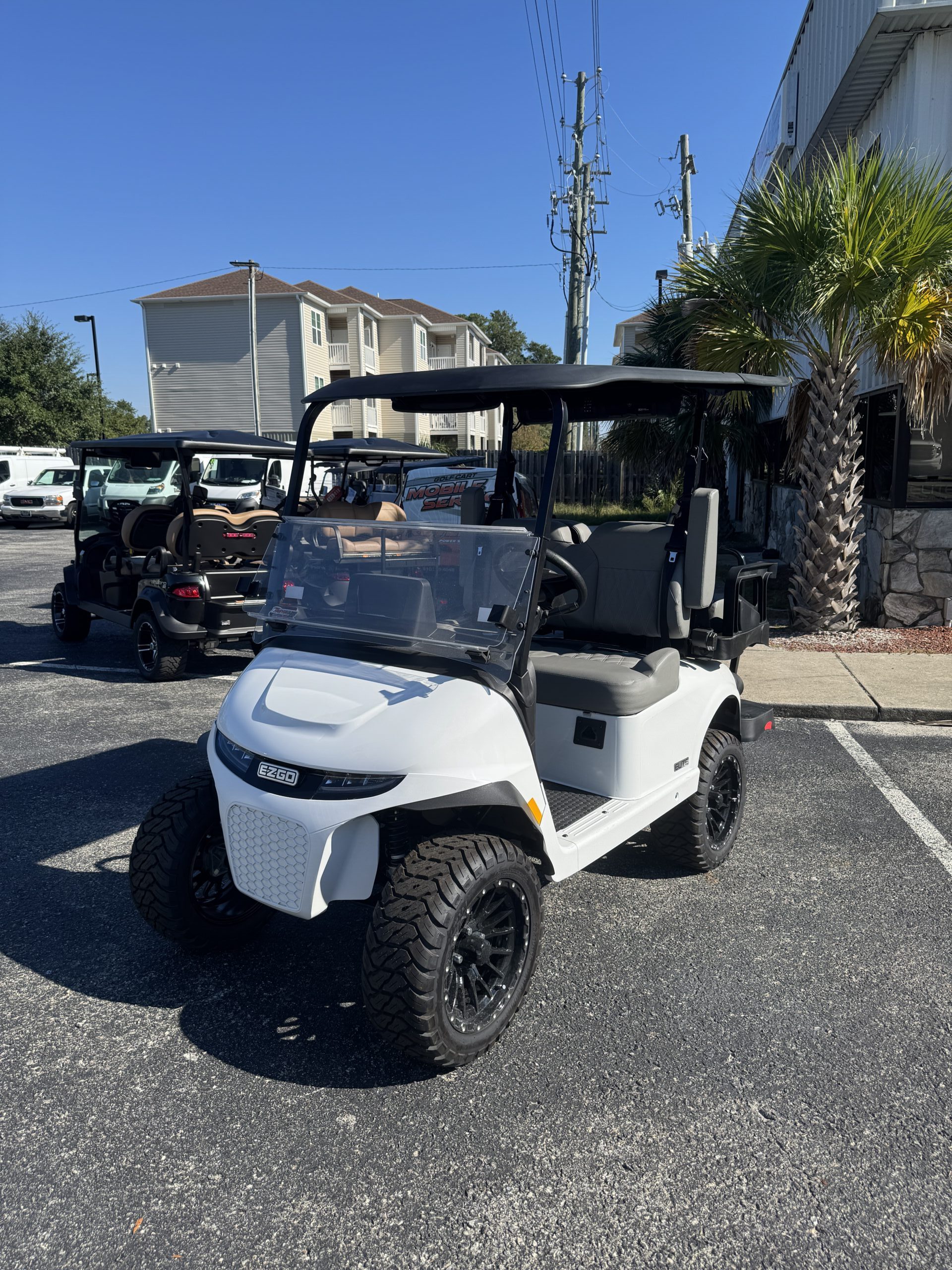 2026 E-Z-GO RXV 4 Summit XTL Elite Lithium