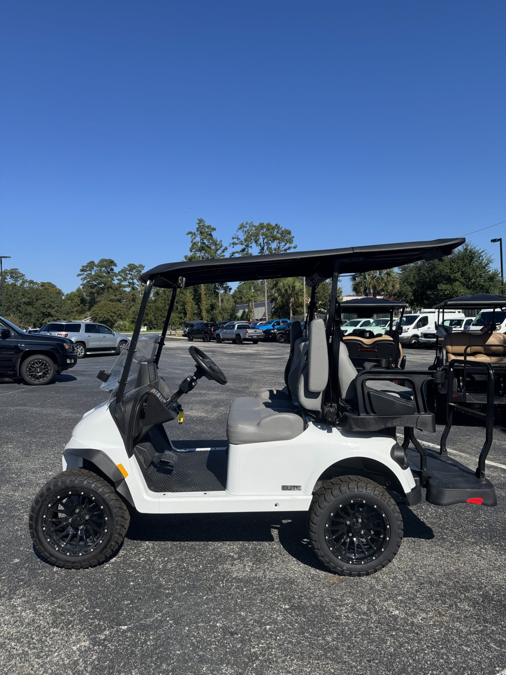 2026 E-Z-GO RXV 4 Summit XTL Elite Lithium